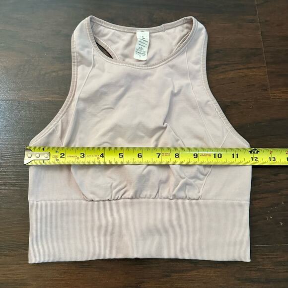 Lululemon light pink high neck sports bra size 4 - Picture 7 of 7